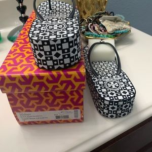 Tory Burch Shoes - Tory Burch woman flip flops with an heel. Tory Burch Shoes - Tory Burch woman flip flops with an heel.